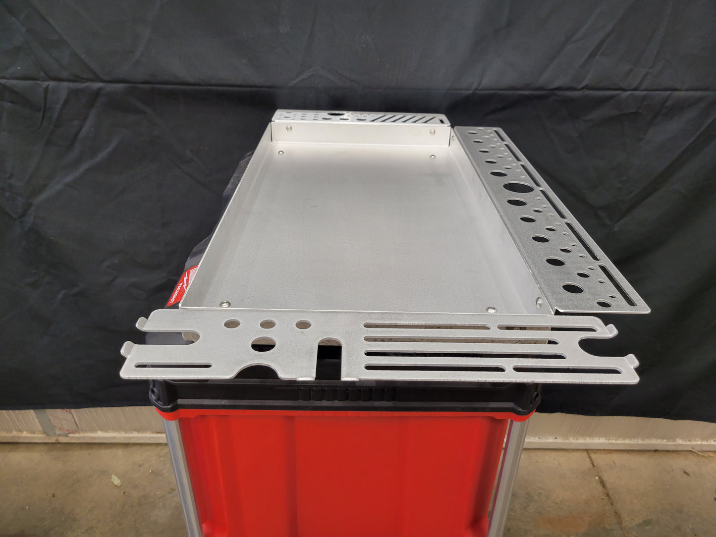 XL Victor Right Side Tray